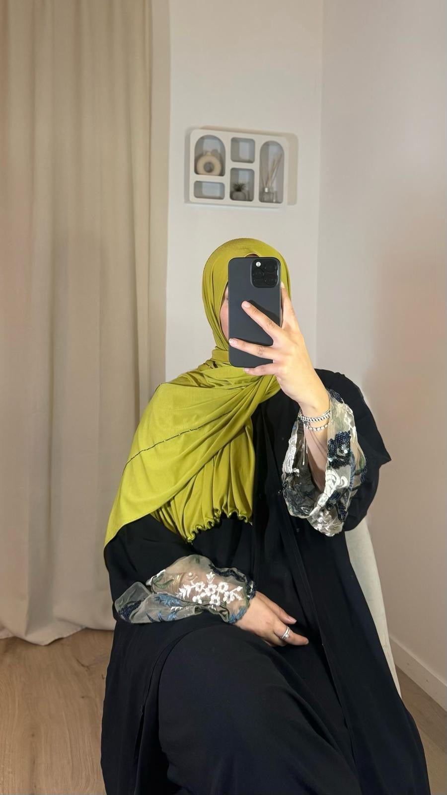 Hijab en jersey premium à strass